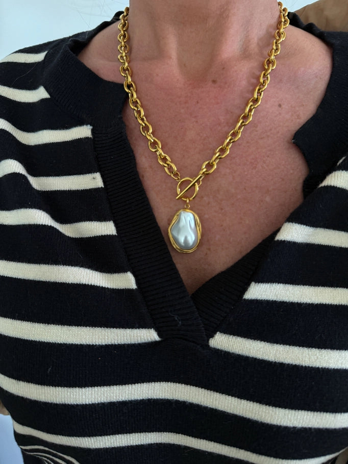 Claire Necklace