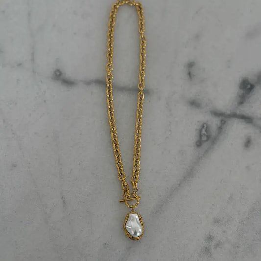 Claire Necklace